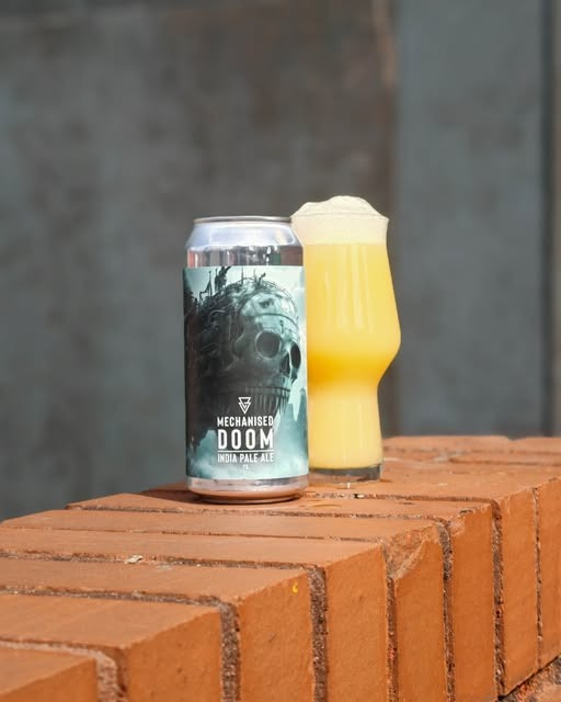 Mechanised Doom - Azvex Brewing Company IPA - New England / Hazy 440ml - 1