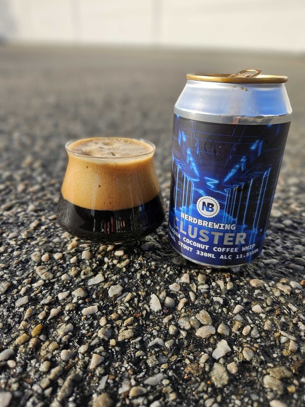Cluster Dalgona Coconut Coffee Whip Imperial Stout - Nerdbrewing Stout - Imperial / Double Coffee 330ml - 1